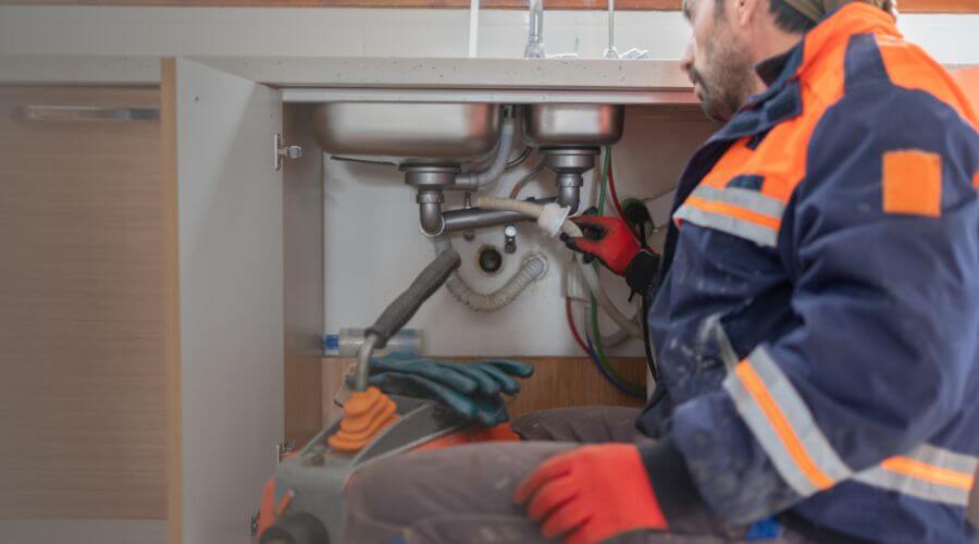 Professional slab leak plumber services in Novinger, MO